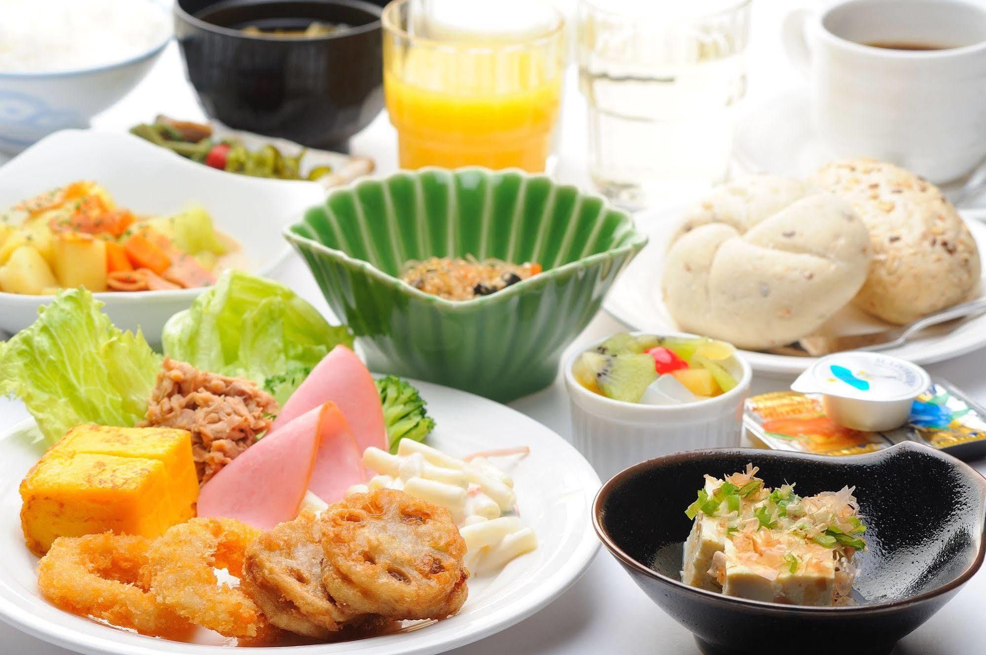 丸龟酒店旅馆 九龟市 外观 照片